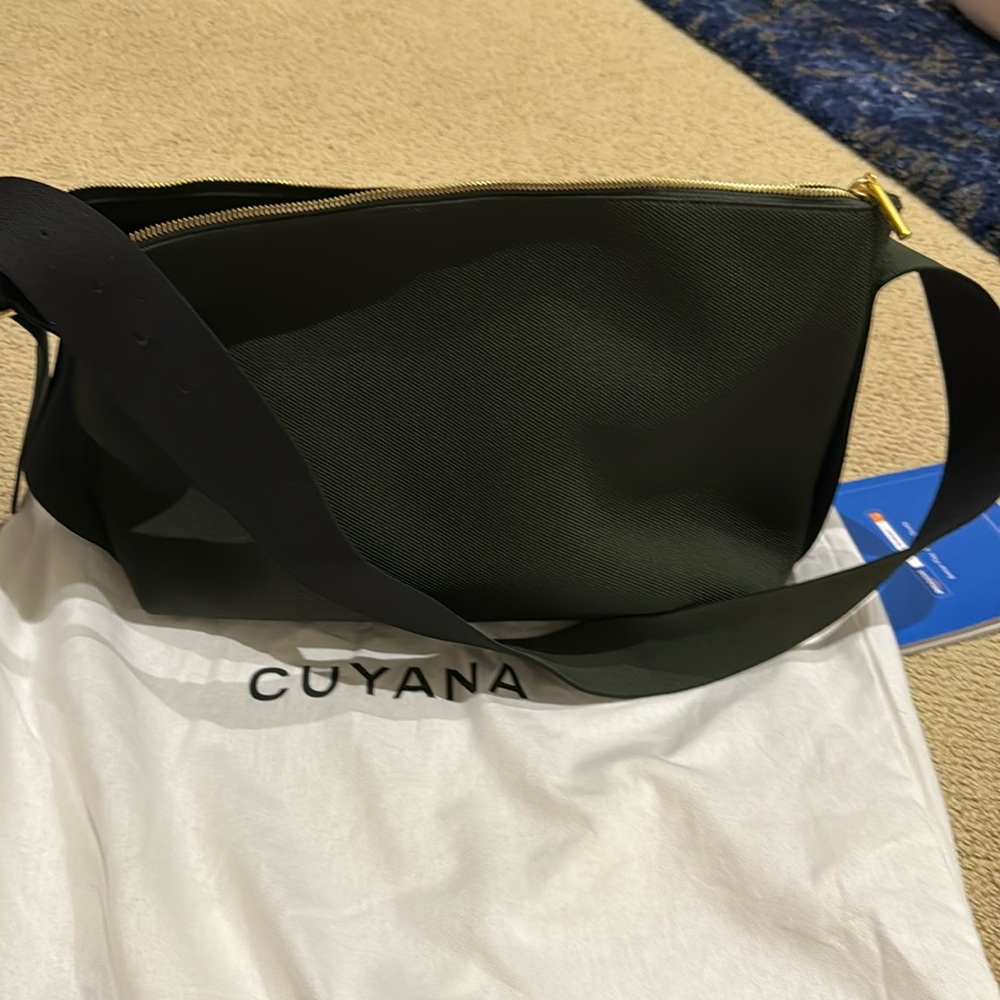Cuyana Recycled Sling Bag